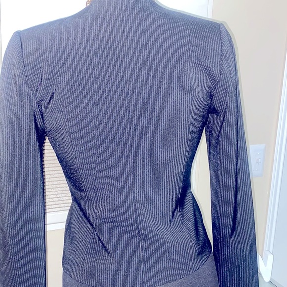 Christie D.k pen stripe like new grey suit size 38 or 10 - Picture 2 of 6